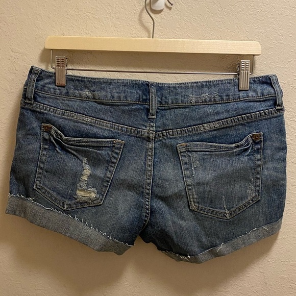 2.1 Denim Blue Jean Distressed Cuffed Shorts Size 30 New Without Tag - Picture 6 of 6